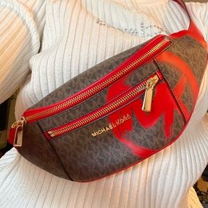 Michael Kors Crossbody Fanny Pack